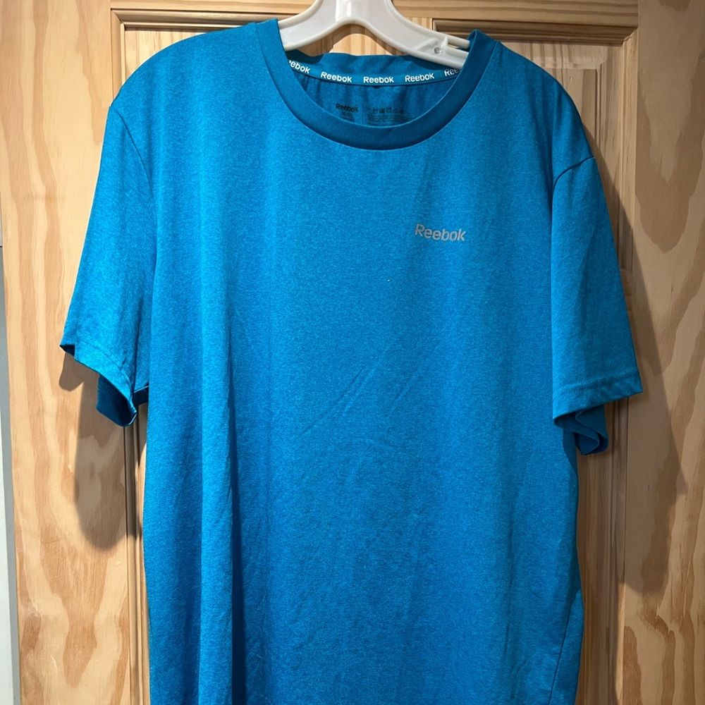 Mens t shirt